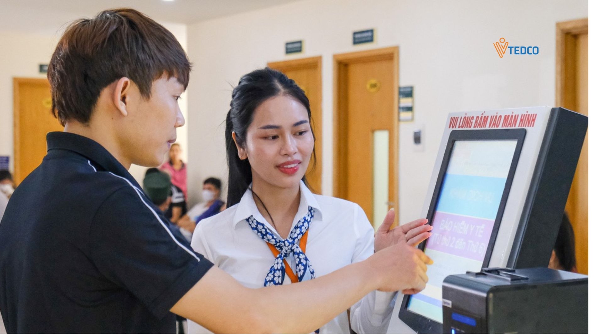 Tham gia BHXH, BHYT dễ dàng qua dịch vụ công và app ngân hàng